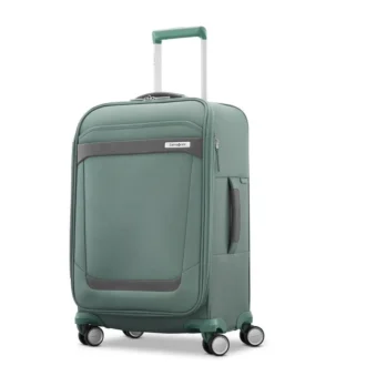 Elevation™ Plus softside bagaglio a mano spinner