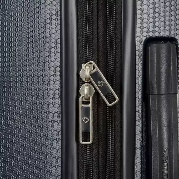 Valigia a mano in carbonio